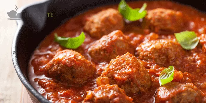 Albondigas de Carne con Salsa Albondigas de Carne con Salsa
